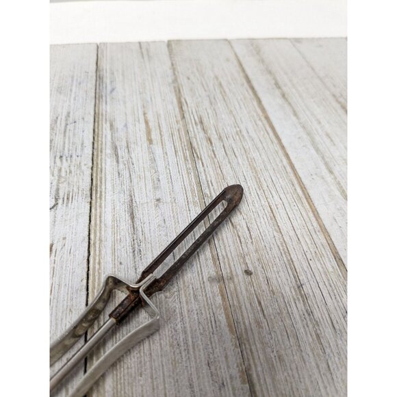 Vintage A&J USA Potato Vegetable Peeler Floating Blade - Picture 2 of 7